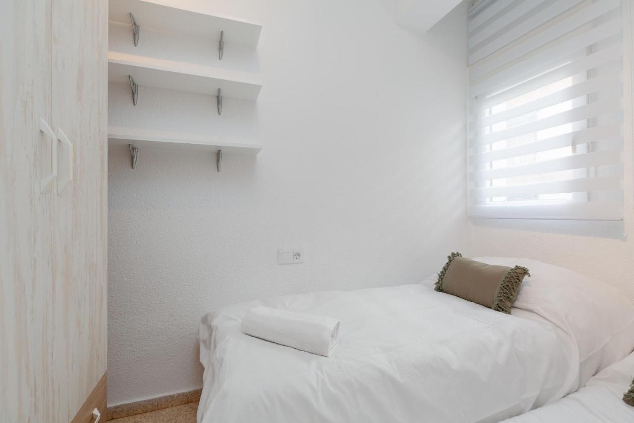 Urban Chic By Fidalsa Apartment Аликанте Екстериор снимка